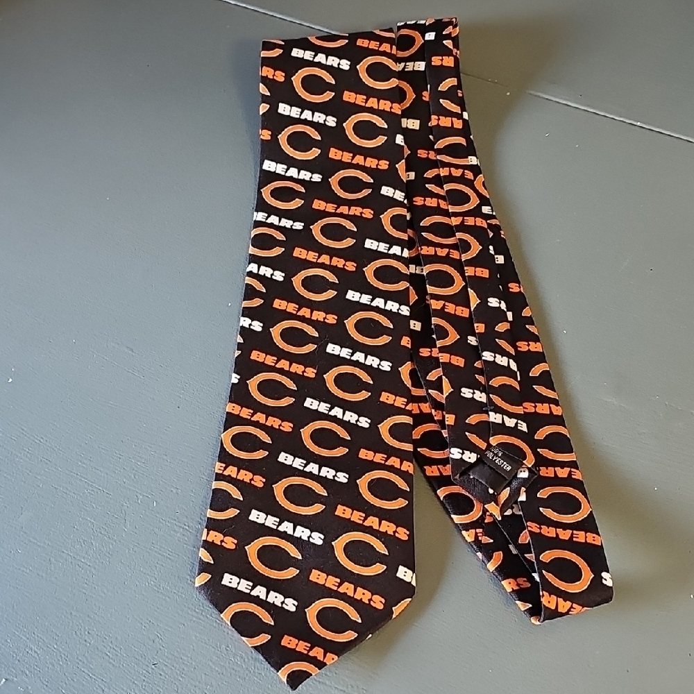 Chicogo‎ Bears Black and Orange Men's Tie. 2000. By RALPH MARLIN
